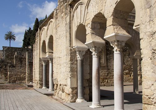 reservar online Walking Tour visitas guiadas tours guiados excursiones rutas Medina Azahara con sin trnsporte transfers traslados autobús desde Córdoba